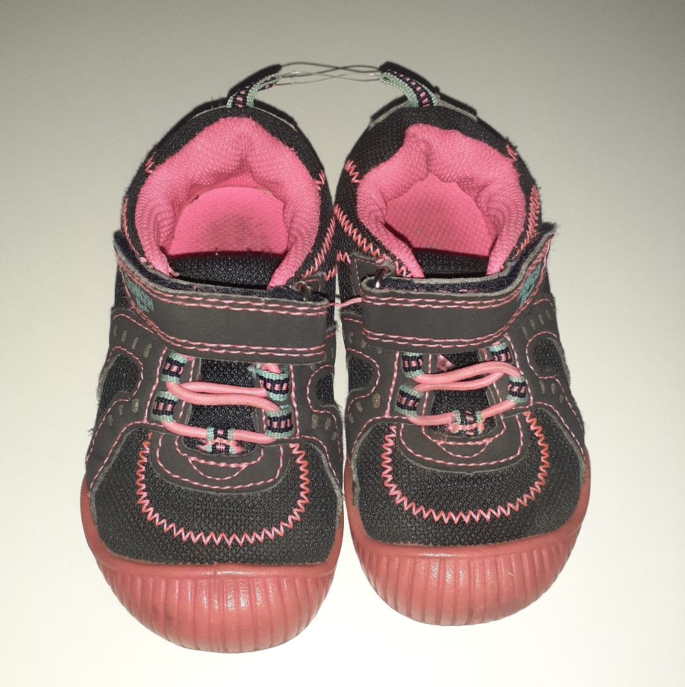 OshKosh B'Gosh Dark Blue Sneaker w/ Contrasting Pink & Teal Toddler Size…